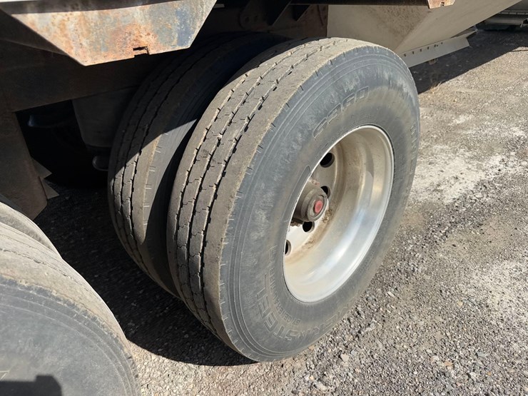 2012-timpte-super-hopper-image-14