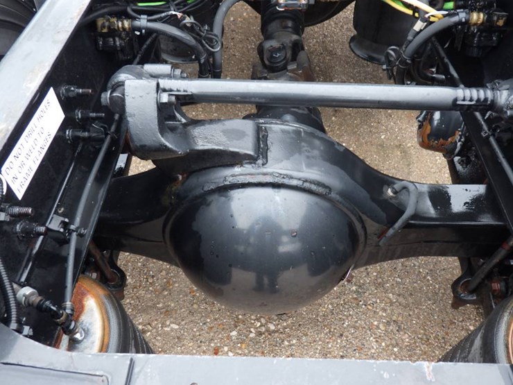 2019-international-lt-image-12