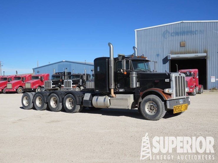 2014-peterbilt-388-image-2