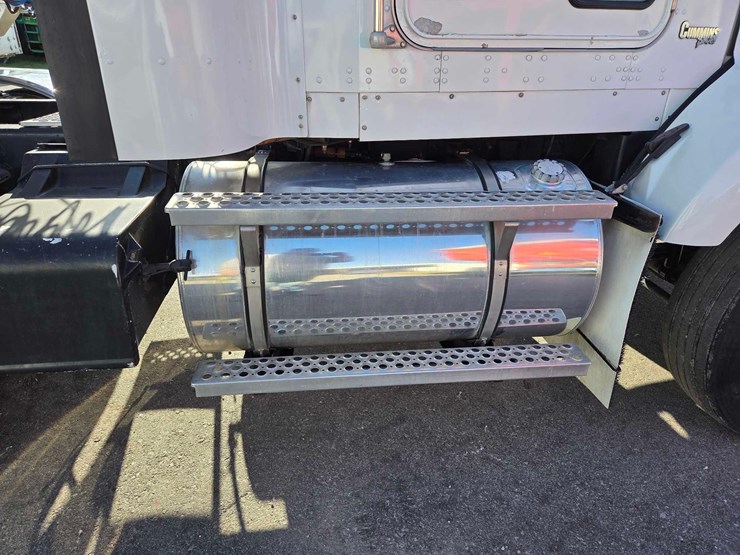 kenworth-t800-image-31