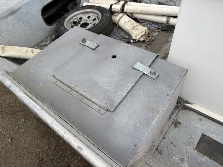 1998-unknown-trailer-image-16