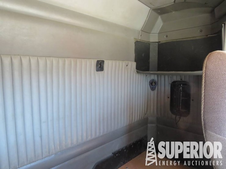 kenworth-t800-image-13