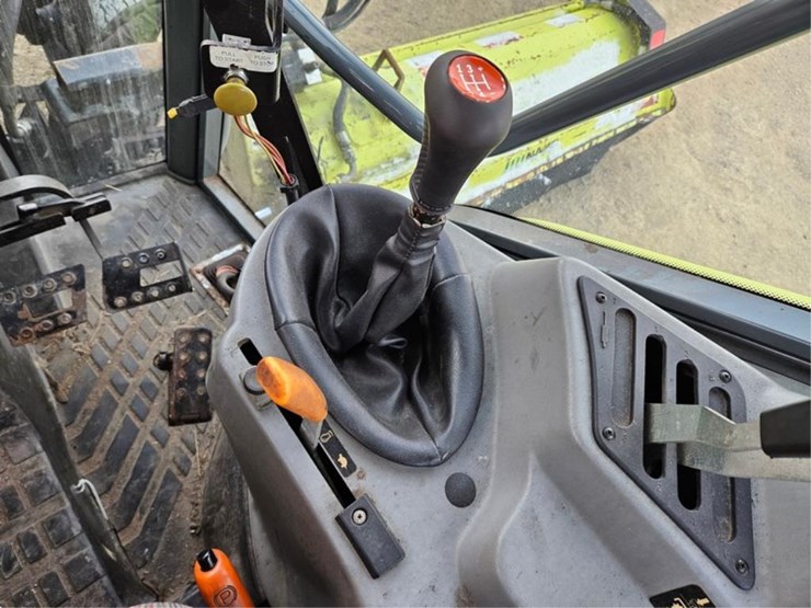 massey-ferguson-4325-image-31