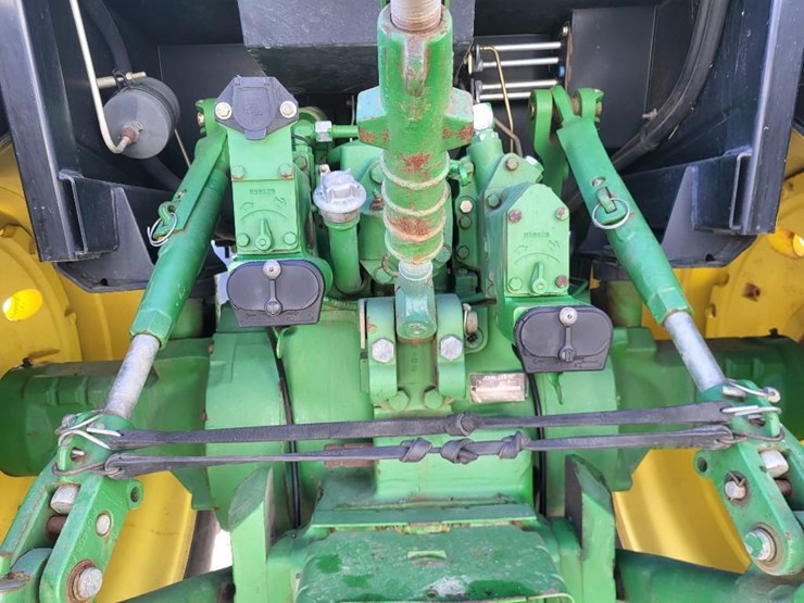 john-deere-4455-image-32