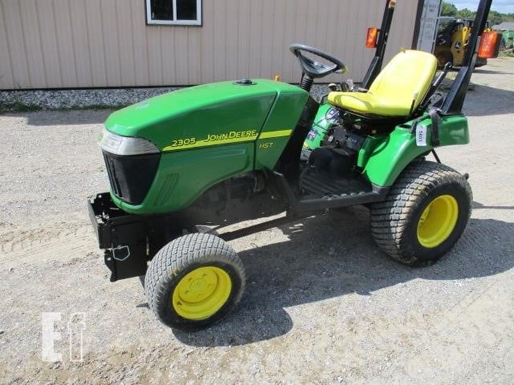 john-deere-2305-image-1