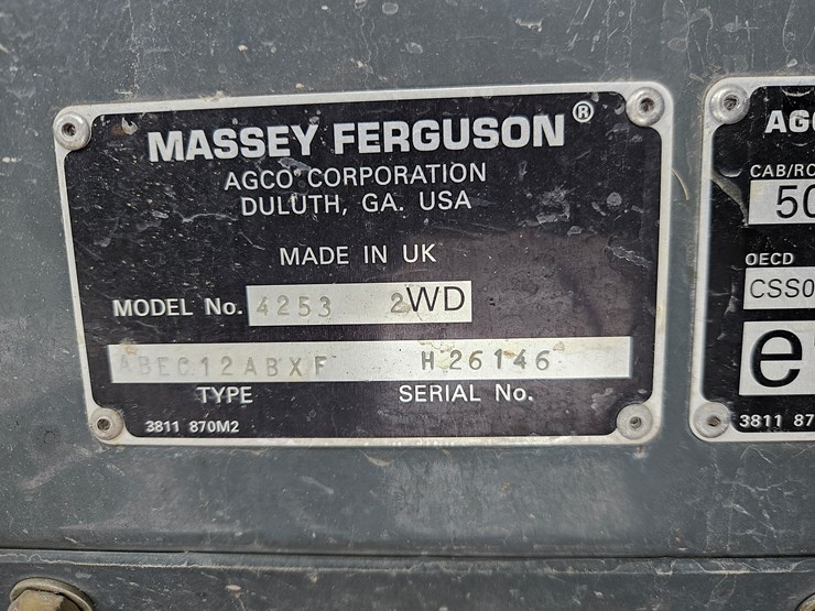 massey-ferguson-4253-image-14