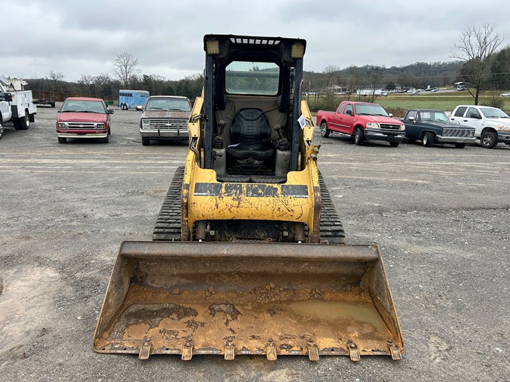 caterpillar-257b-image-6