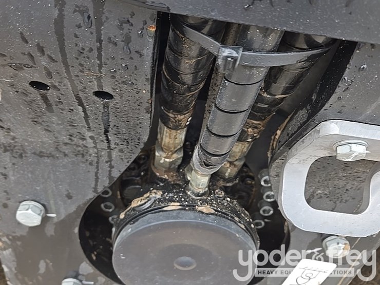 2023-jcb-ct260-120-image-22