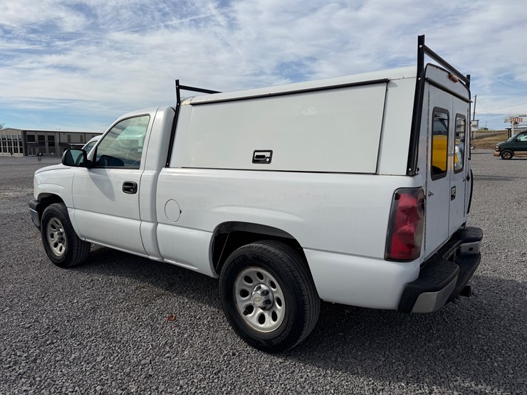 chevrolet-silverado-1500-image-6
