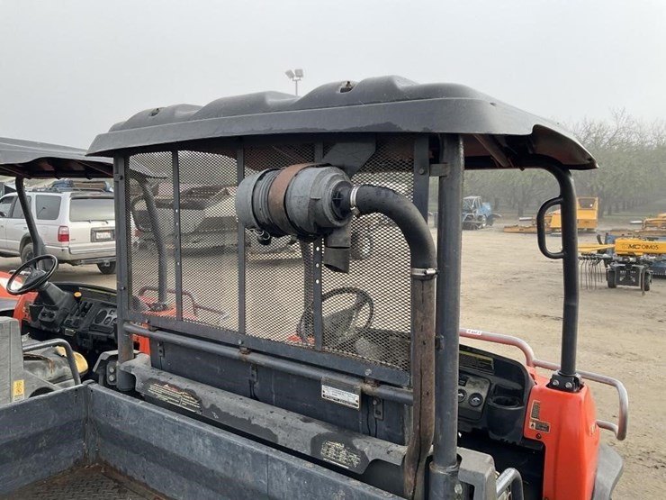 kubota-rtv900xt-image-11