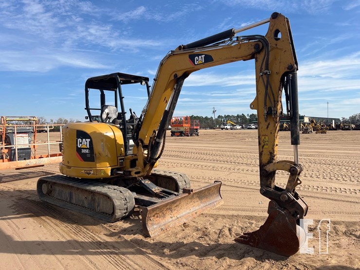 caterpillar-305e2-cr-image-6