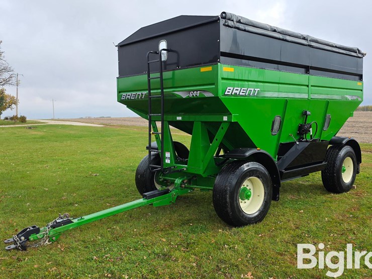 unverferth-brent-gt-644-gravity-wagon-image-1