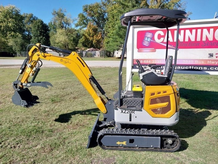 new-cfg-industry-gas-mini-excavator-w/-hyd-thumb-image-7
