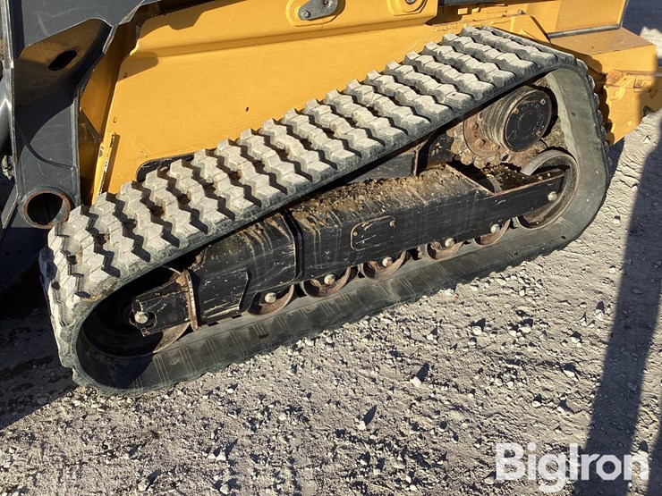 2018-deere-333g-image-15