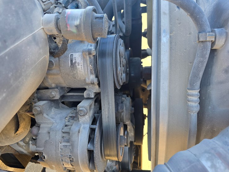 international-durastar-4300-image-44