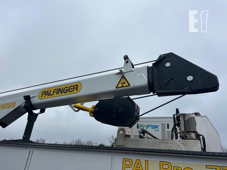 ford-f750-sd-image-8