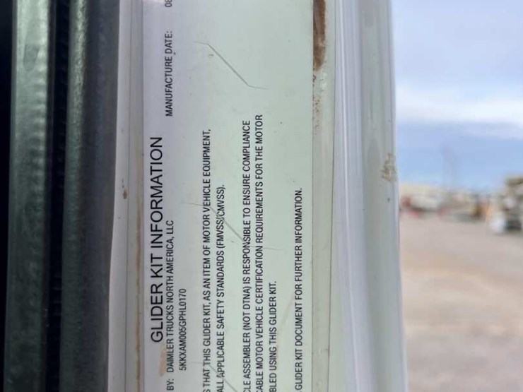 2016-western-star-4900-image-19