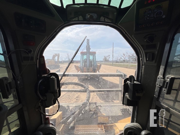 caterpillar-299d3-xe-image-36