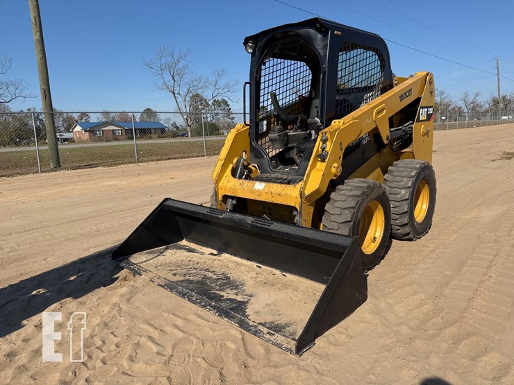 2019-caterpillar-226d-image-2