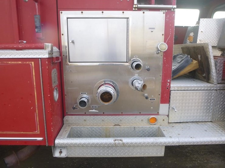 1986-ford-f8000-image-11