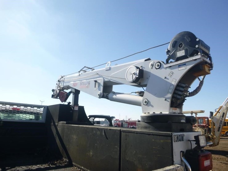 2019-ford-f550-image-13