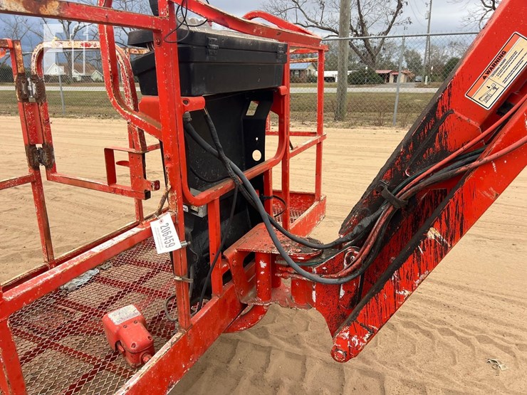 2000-jlg-800a-image-10