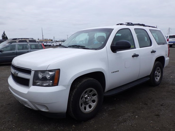 2014-chevrolet-tahoe-image-1