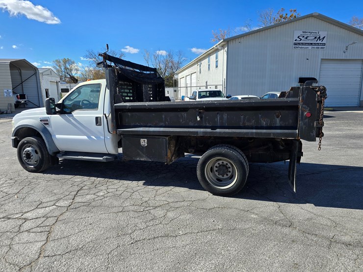 ford-f550-image-10
