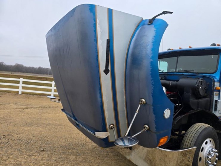 international-9400-image-18