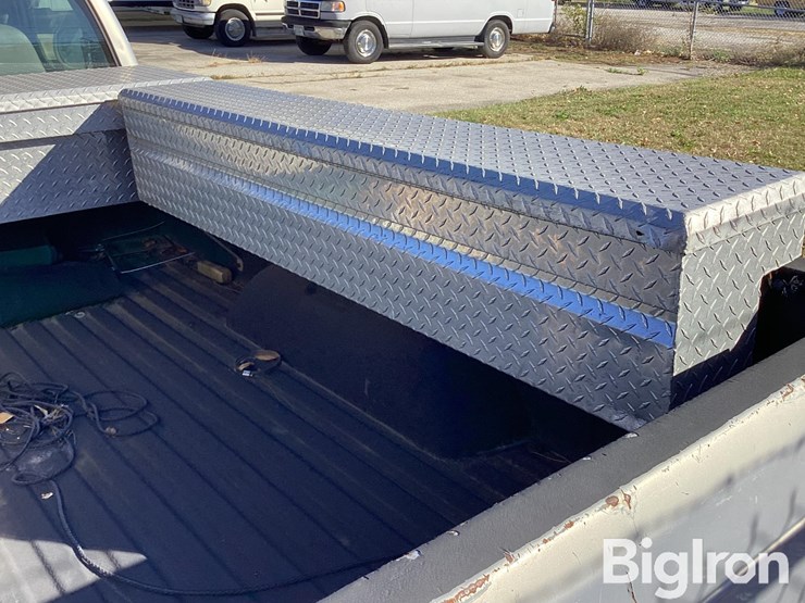 dodge-ram-1500-image-12