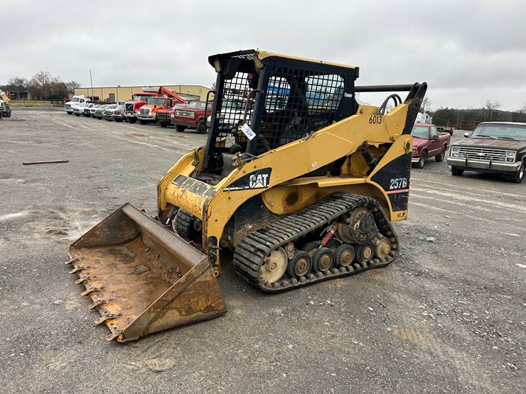 caterpillar-257b-image-1