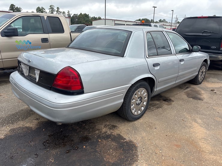 #5019-•-2006-ford-|-for-parts/repairs-image-3