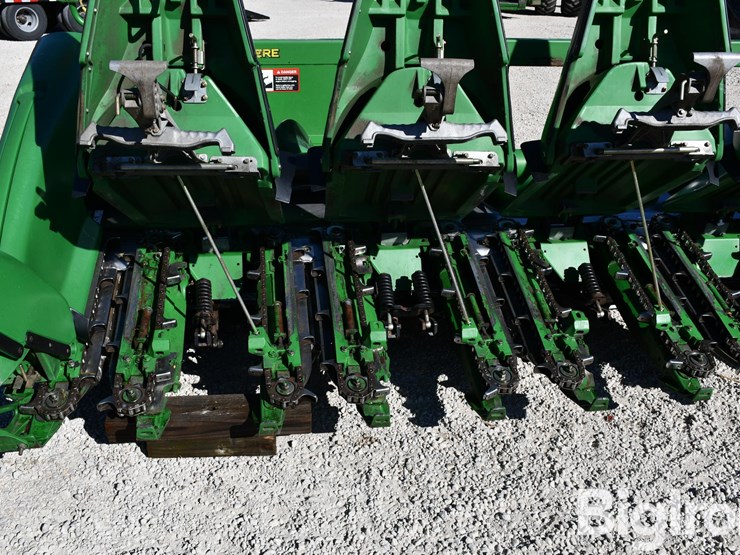 john-deere-608c-image-18