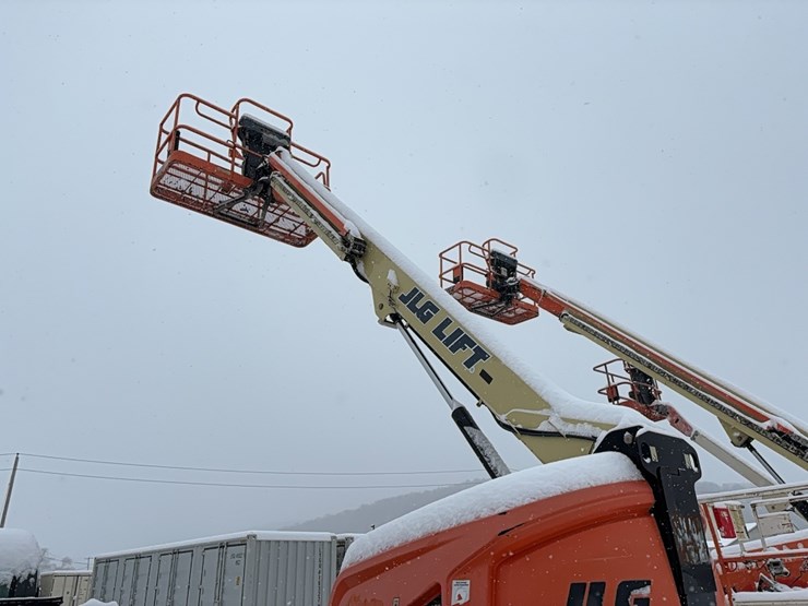 jlg-400s-image-9