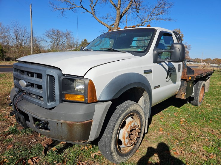 ford-f550-image-1