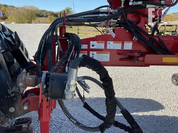 case-ih-1250-image-51