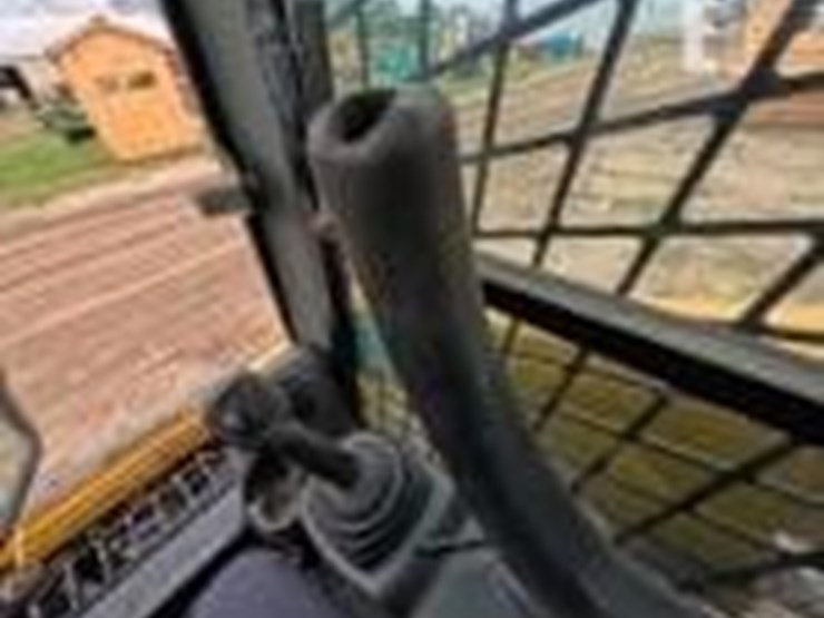 caterpillar-279d-image-6