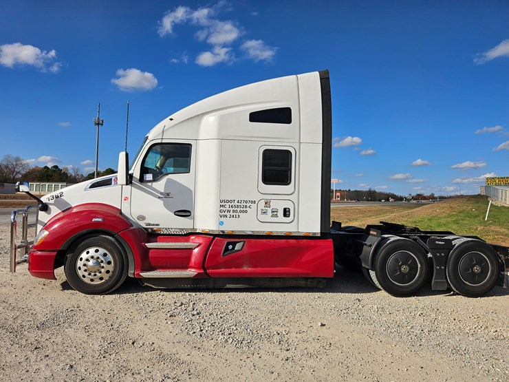 2021-kenworth-t680-image-7