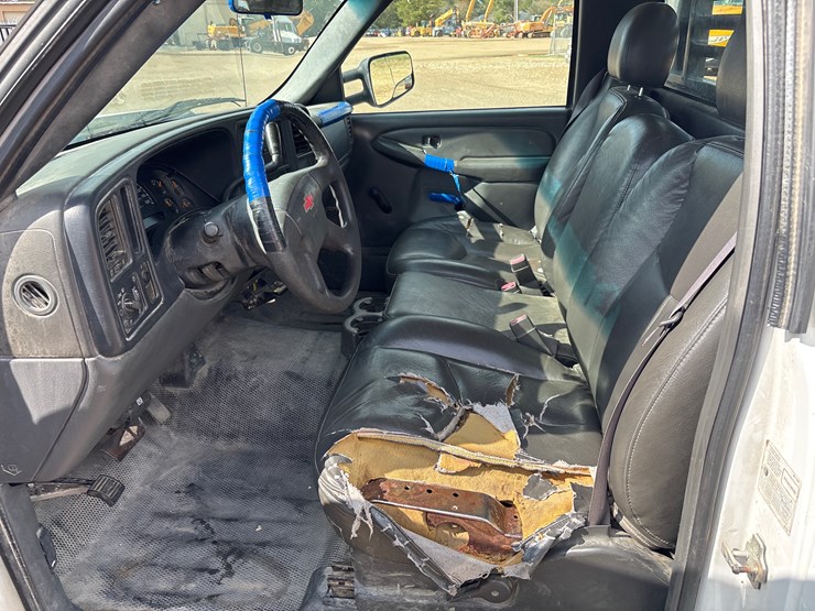 2006-chevrolet-2500hd-image-7