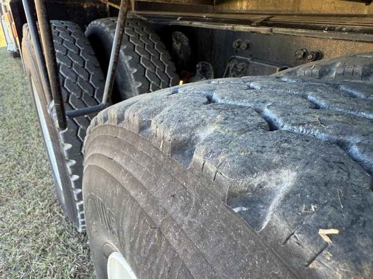 kenworth-t800-image-31