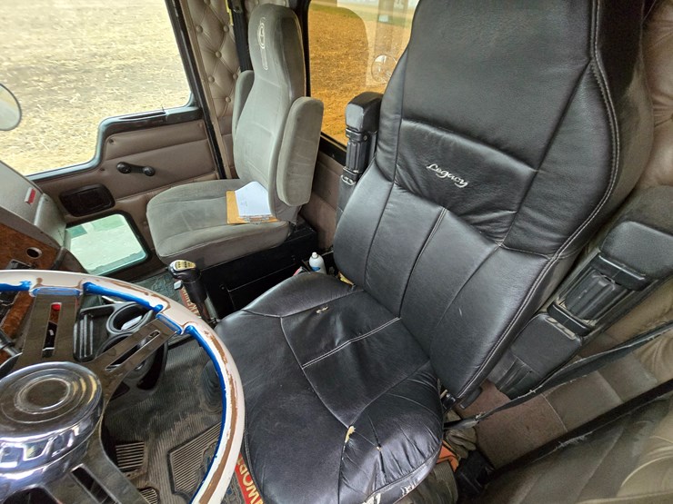 kenworth-t800-image-58