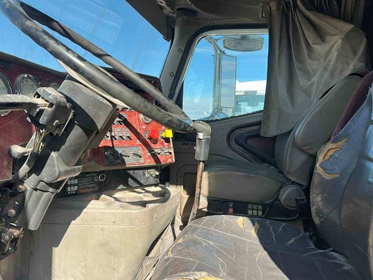 international-9900i-image-7