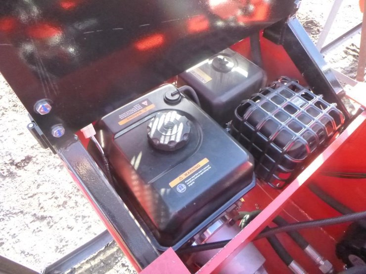 2025-agt-sda-140t-skid-steer-track-loader-image-17