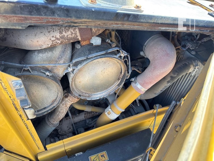 caterpillar-d5-lgp-image-22