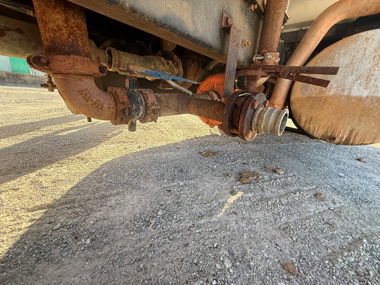 mack-r686st-image-71