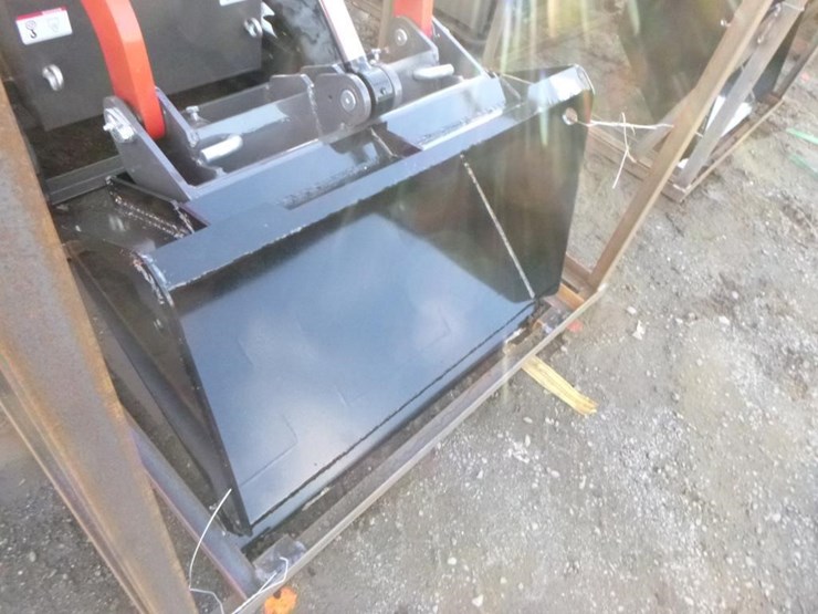 2025-agt-ysrt14-skid-steer-track-loader-image-8