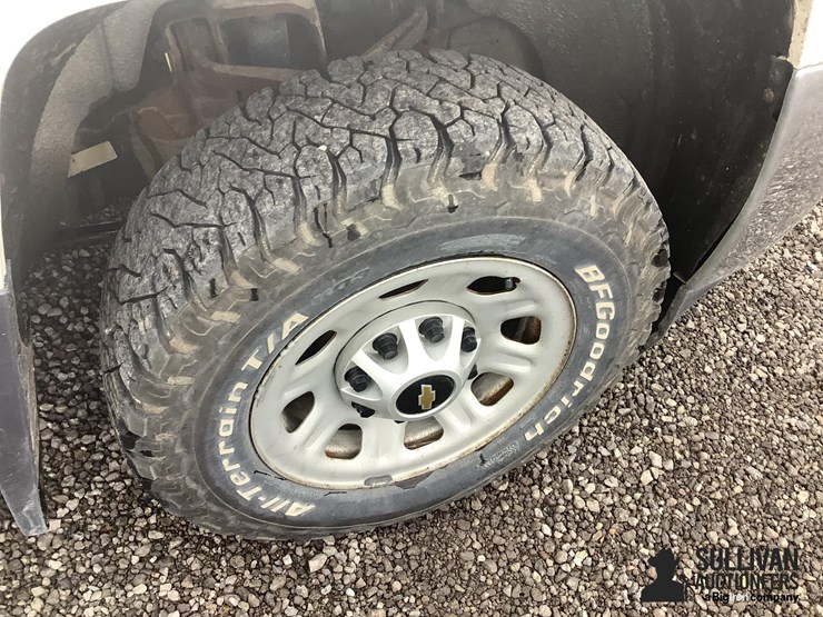 chevrolet-silverado-2500hd-image-13