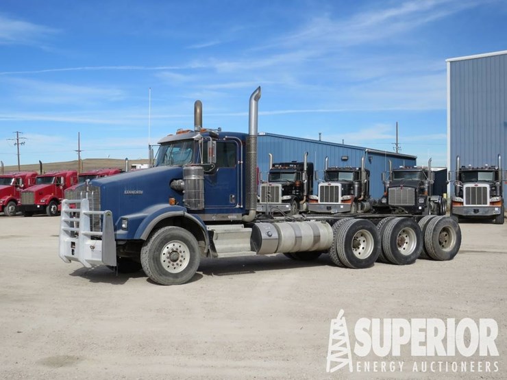 kenworth-t800-image-1