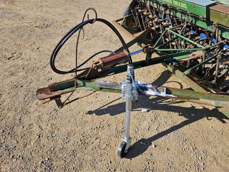 #3356-•-john-deere-van-brunt-grain-drill-image-11