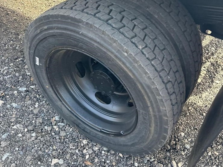 ford-f550-xl-image-10